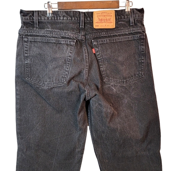 Levi's 550 Vintage 90's Dark Wash Honeycomb Whiskered Denim Jeans Men's 38x32 - Picture 7 of 15